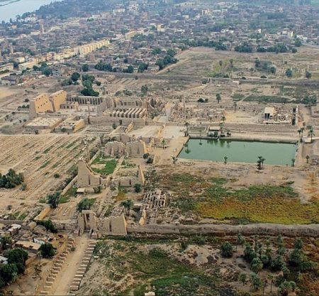 Luxor valley of the kings, hatchepsut, Memnon coloses, Karnak & luxor temple with lunch